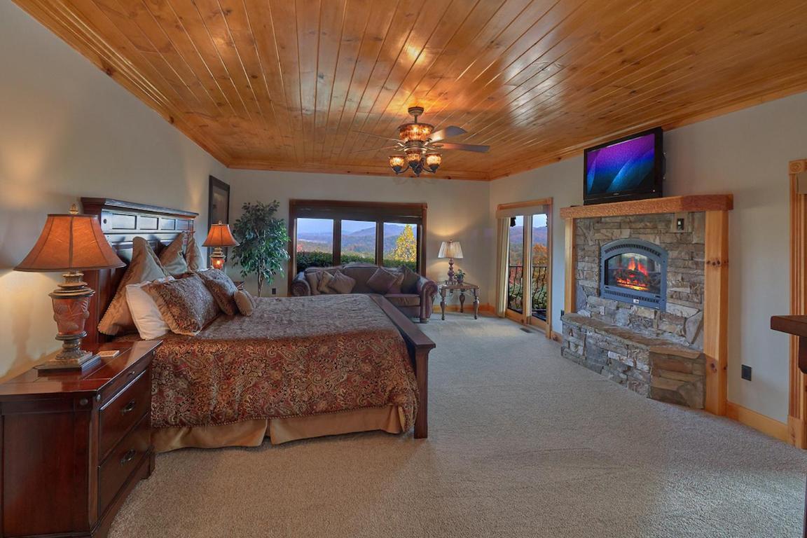 Journey'S End, 5 Bedrooms, Sleeps 12, Private Outdoor Pool, Theater, Sauna Sevierville Zewnętrze zdjęcie