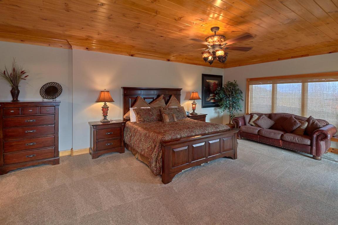 Journey'S End, 5 Bedrooms, Sleeps 12, Private Outdoor Pool, Theater, Sauna Sevierville Zewnętrze zdjęcie