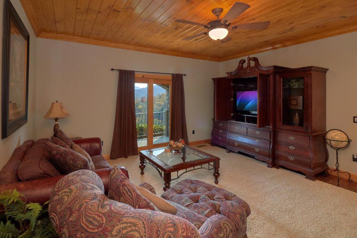 Journey'S End, 5 Bedrooms, Sleeps 12, Private Outdoor Pool, Theater, Sauna Sevierville Zewnętrze zdjęcie